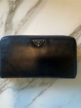 PRADA LONG WALLET